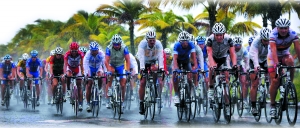 海南独特的自然环境成为环岛赛的一大特色。 (资料图片,本报记者 黄一冰 摄)