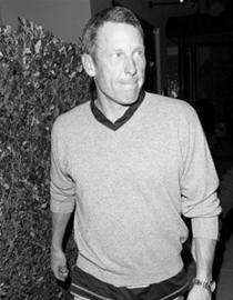 阿姆斯特朗似乎没有任何忏悔的意思